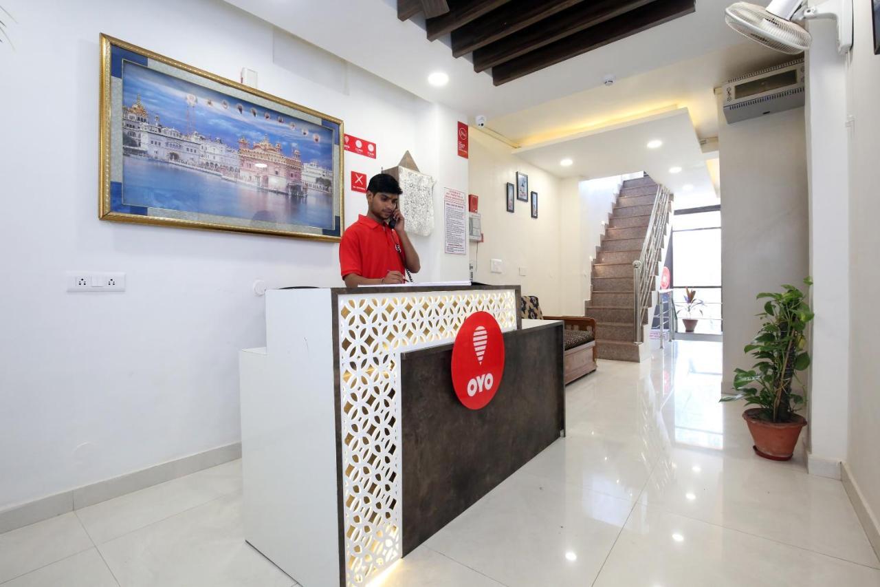 Nayagaon Oyo9732纳亚甘旅馆酒店 外观 照片